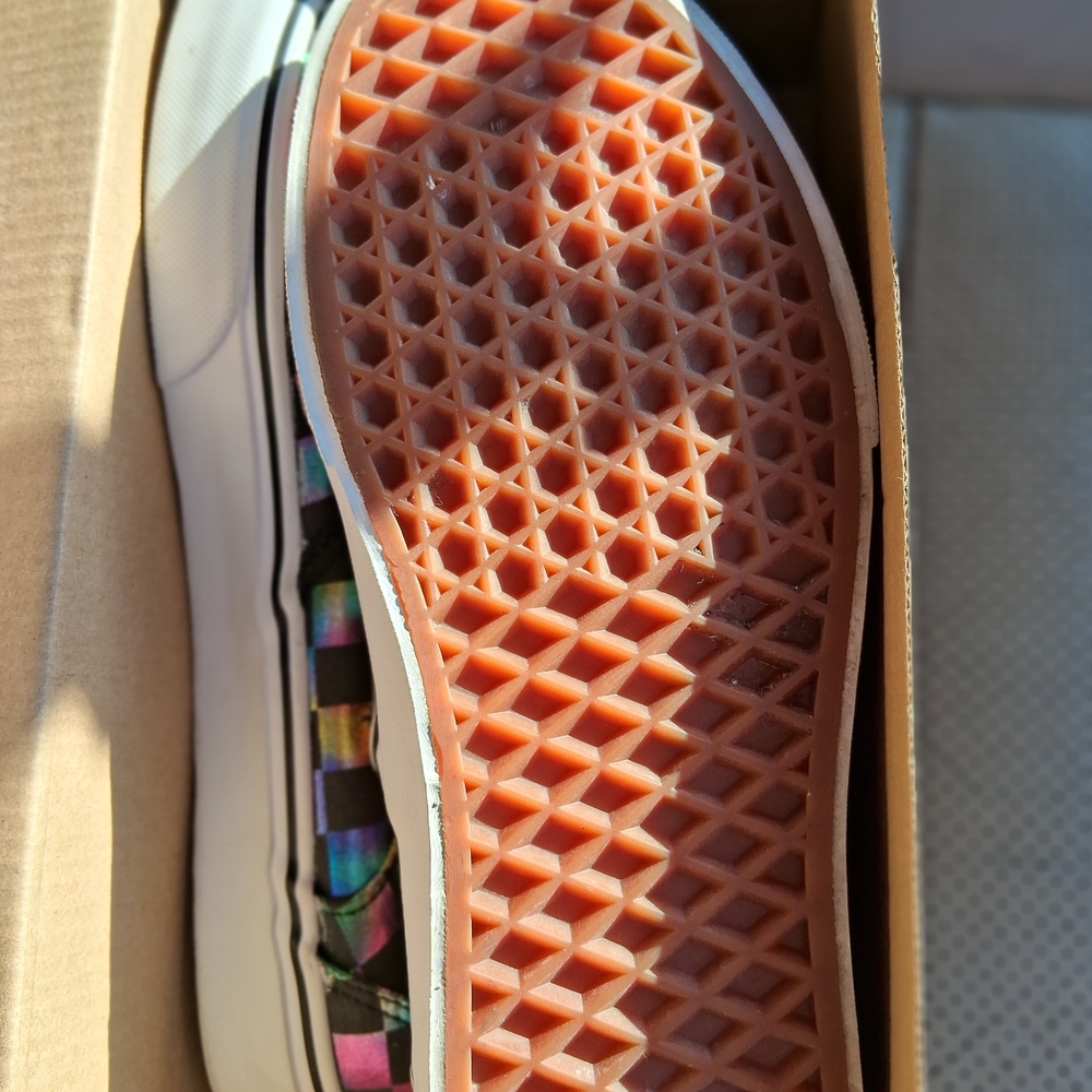 Vans Multicolor Checkered Slip-On Shoes Womens Size 8.5. Worn once. - Picture 2 of 3